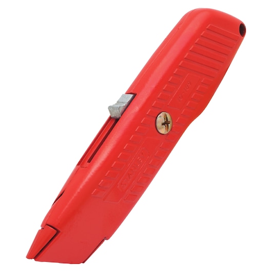 Self retracting safety utility knife.