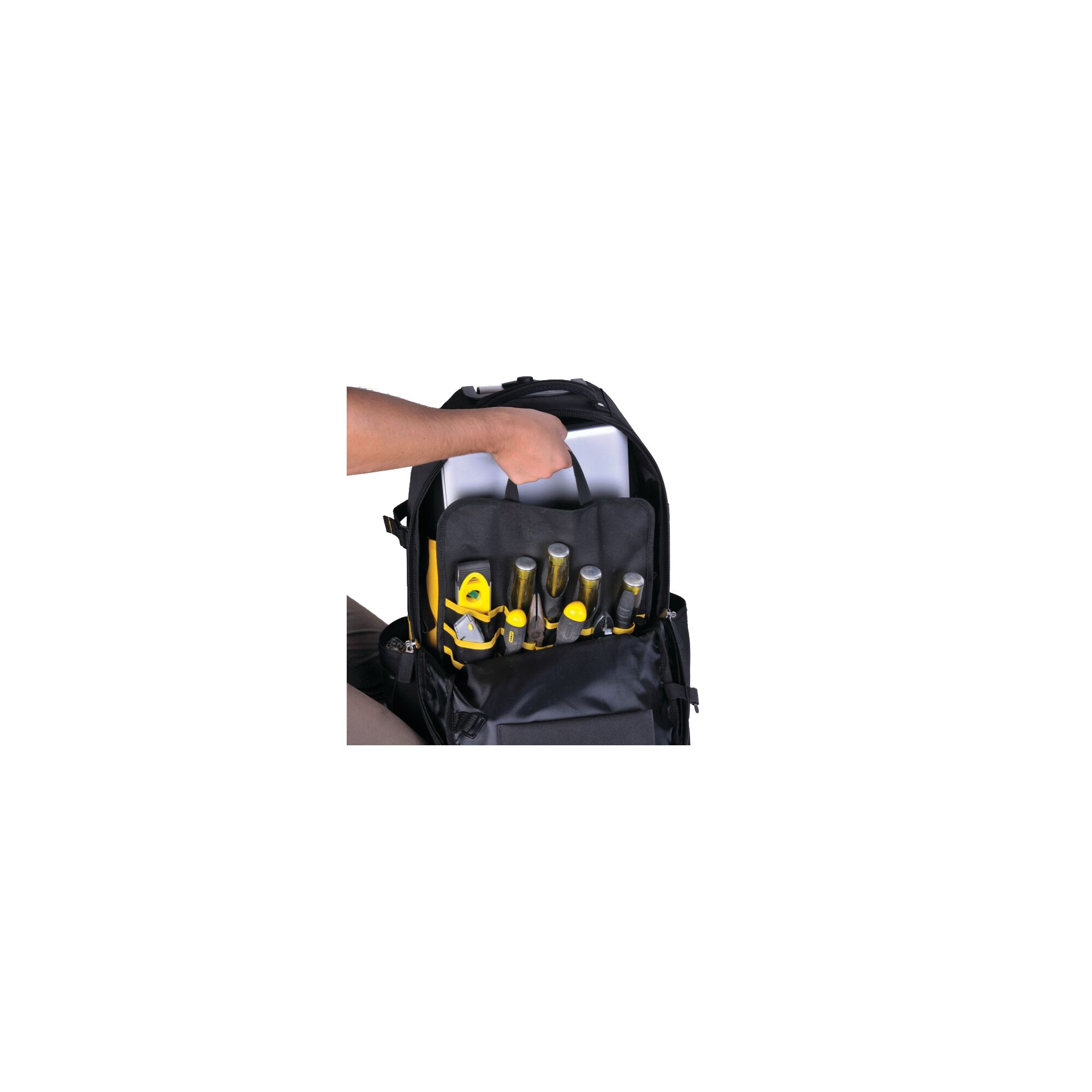 FMST514196, Backpack on Wheels, Feature