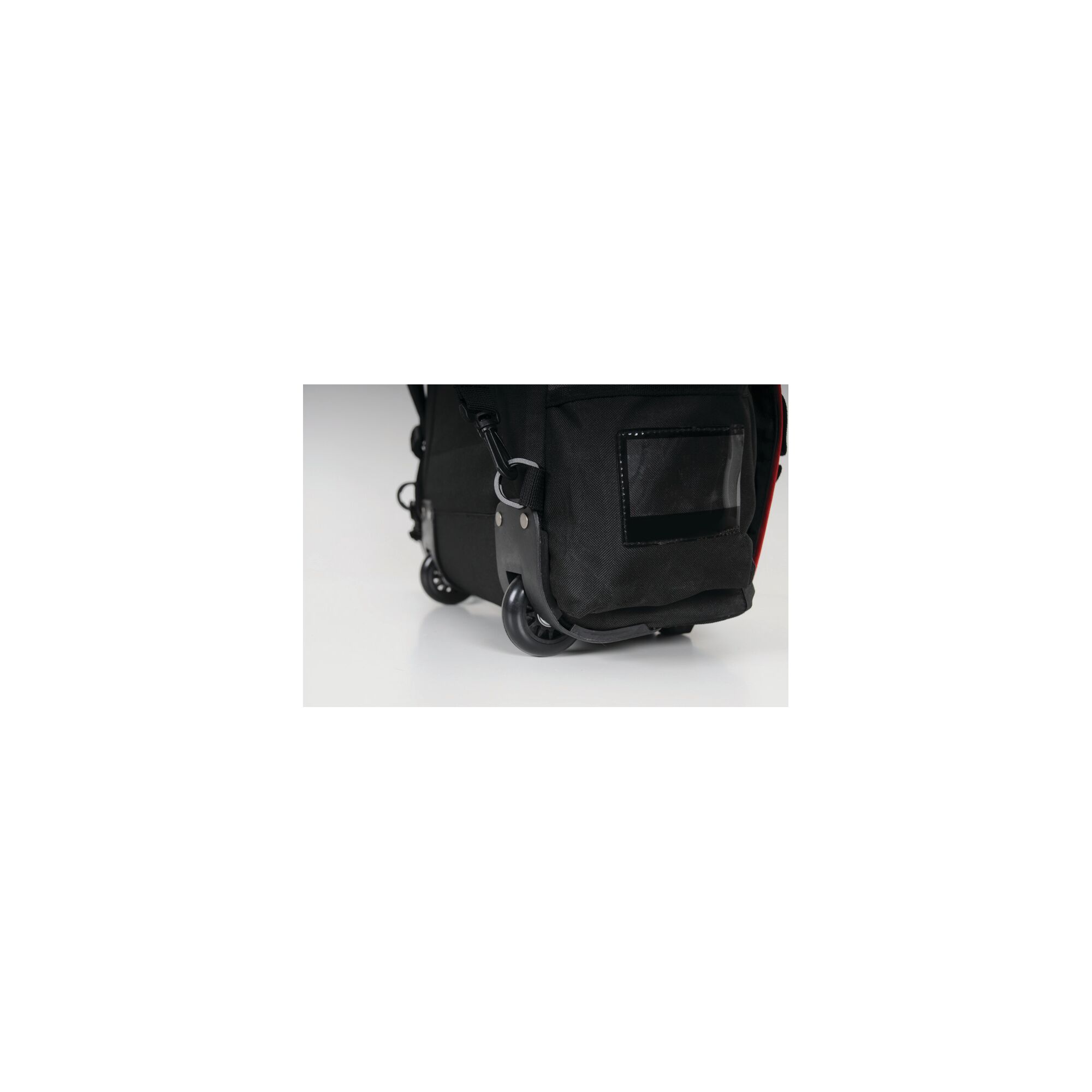 FMST514196, Backpack on Wheels, Feature