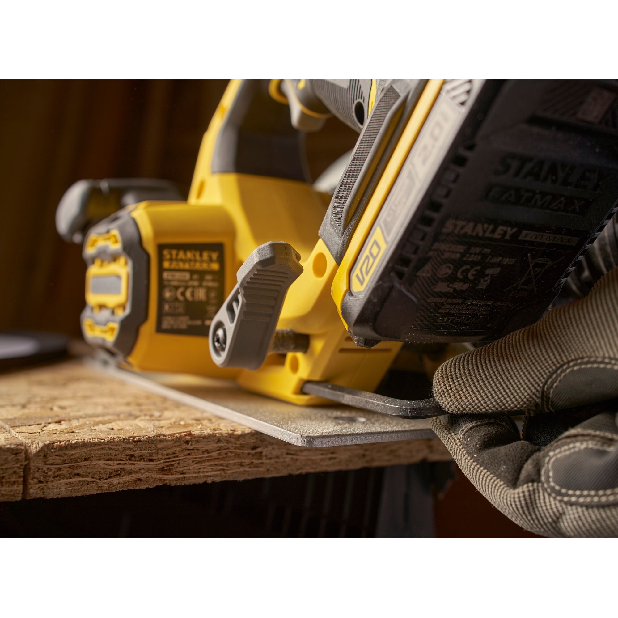 Unit Saja - 20V BRUSHLESS CIRCULAR SAW 190mm