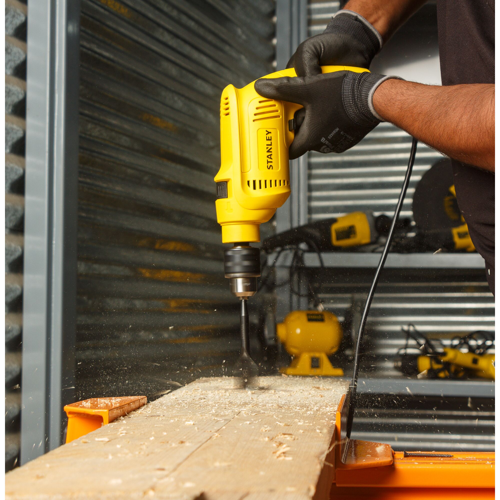 DRILL DAMPAK 1/2" 600W DENGAN 120 AKSESORIS