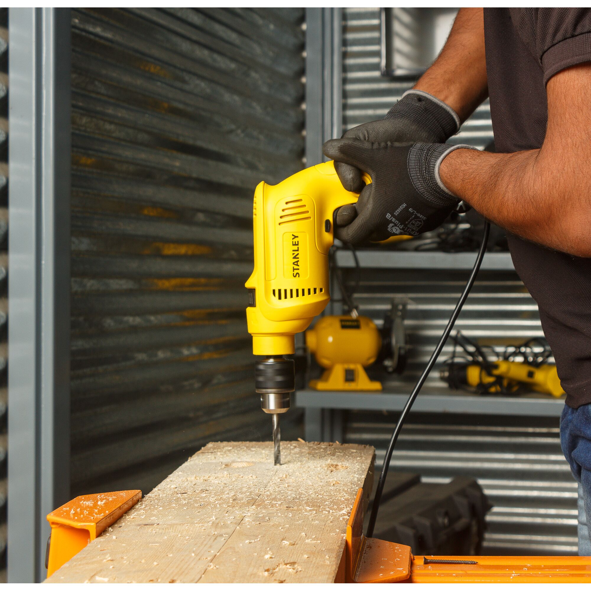 DRILL DAMPAK 1/2" 600W DENGAN 120 AKSESORIS
