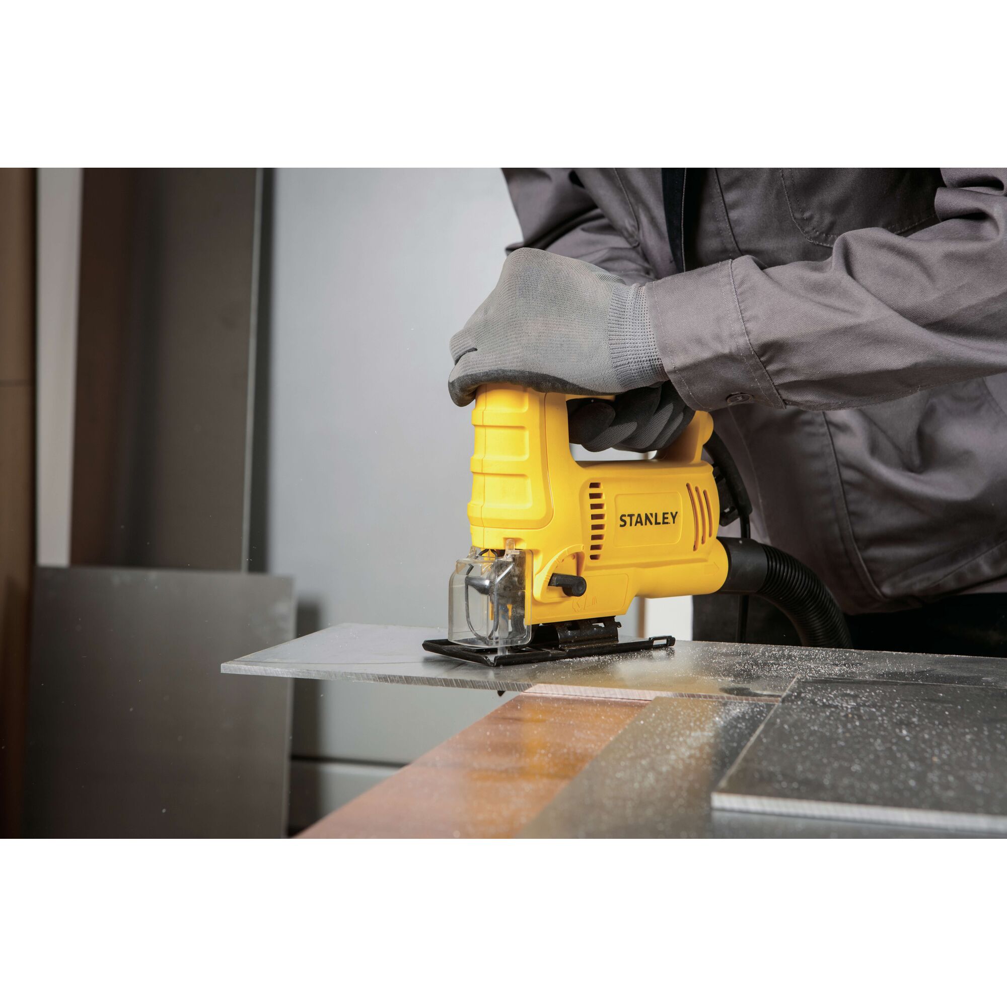 Jigsaw Kecepatan Variabel 600W