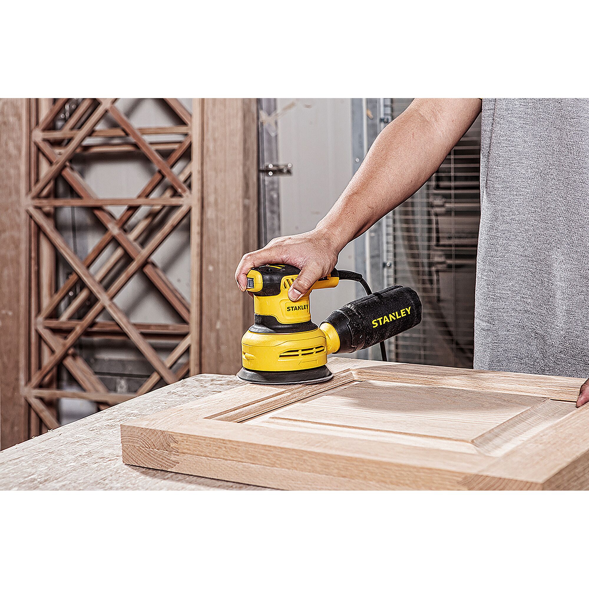 Sander Orbital Acak Kecepatan Variabel 5" 300W - uji