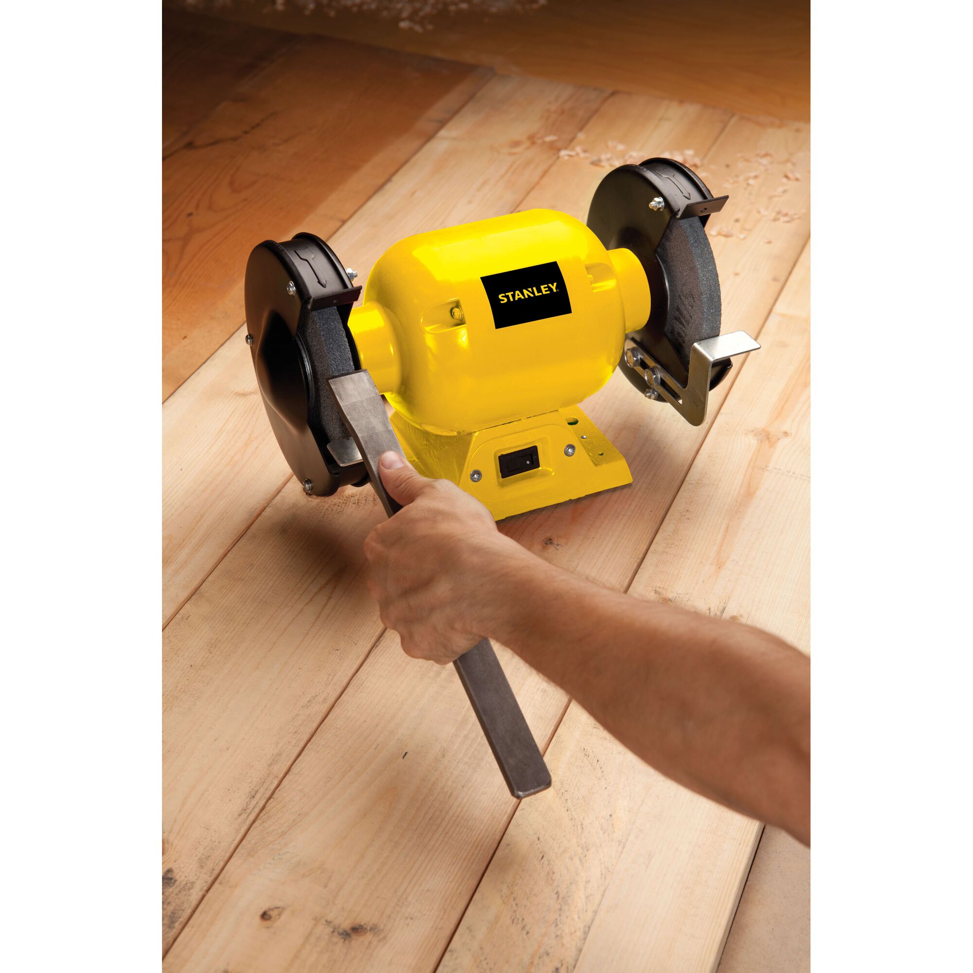 Gerinda Duduk meja 373W 152mm