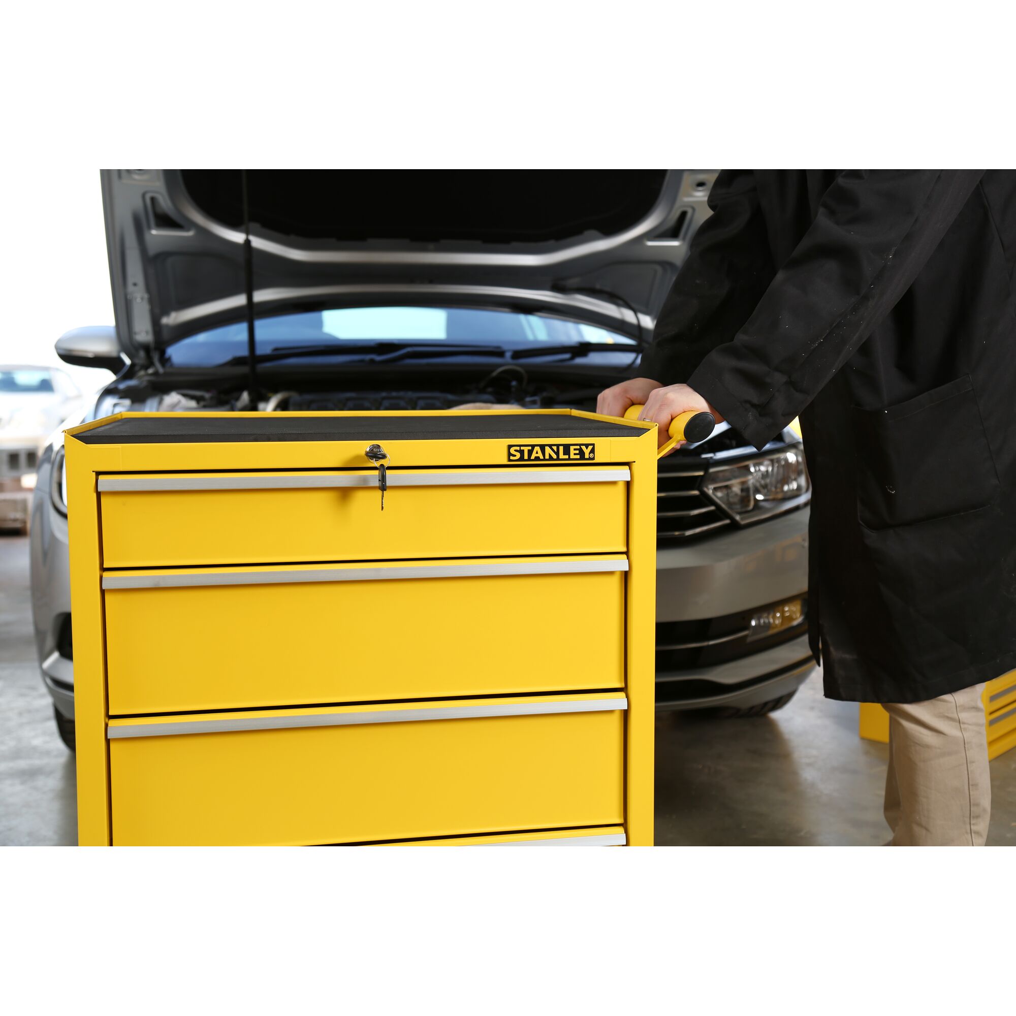 Kabinet Logam STANLEY, 635mm 27 inci.