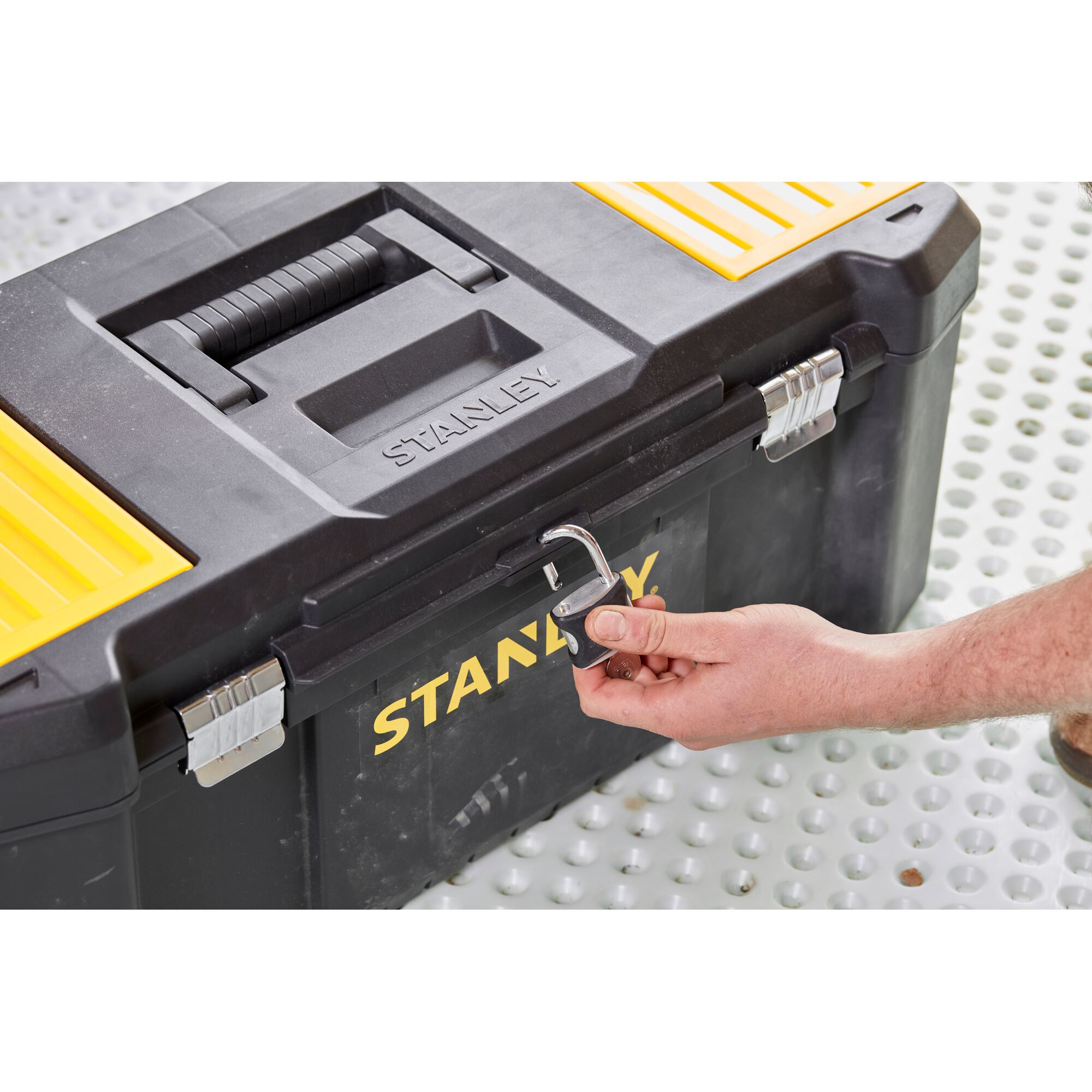 Kotak Perkakas STANLEY®, 26 inci.