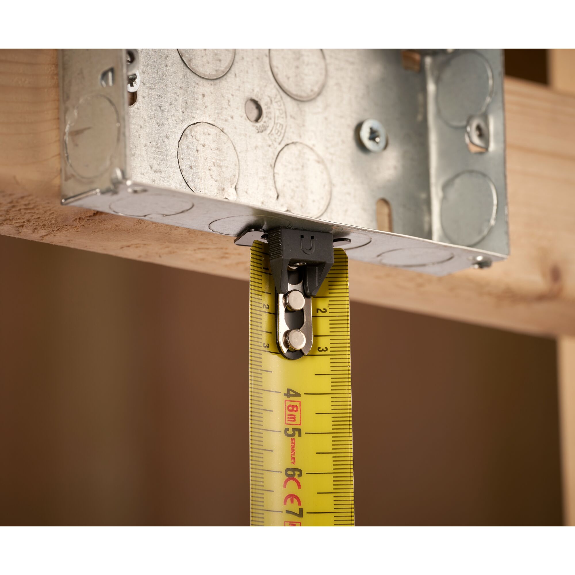 STANLEY FATMAX BladeArmor™ Magnetic 8M (32mm wide) Tape Measure