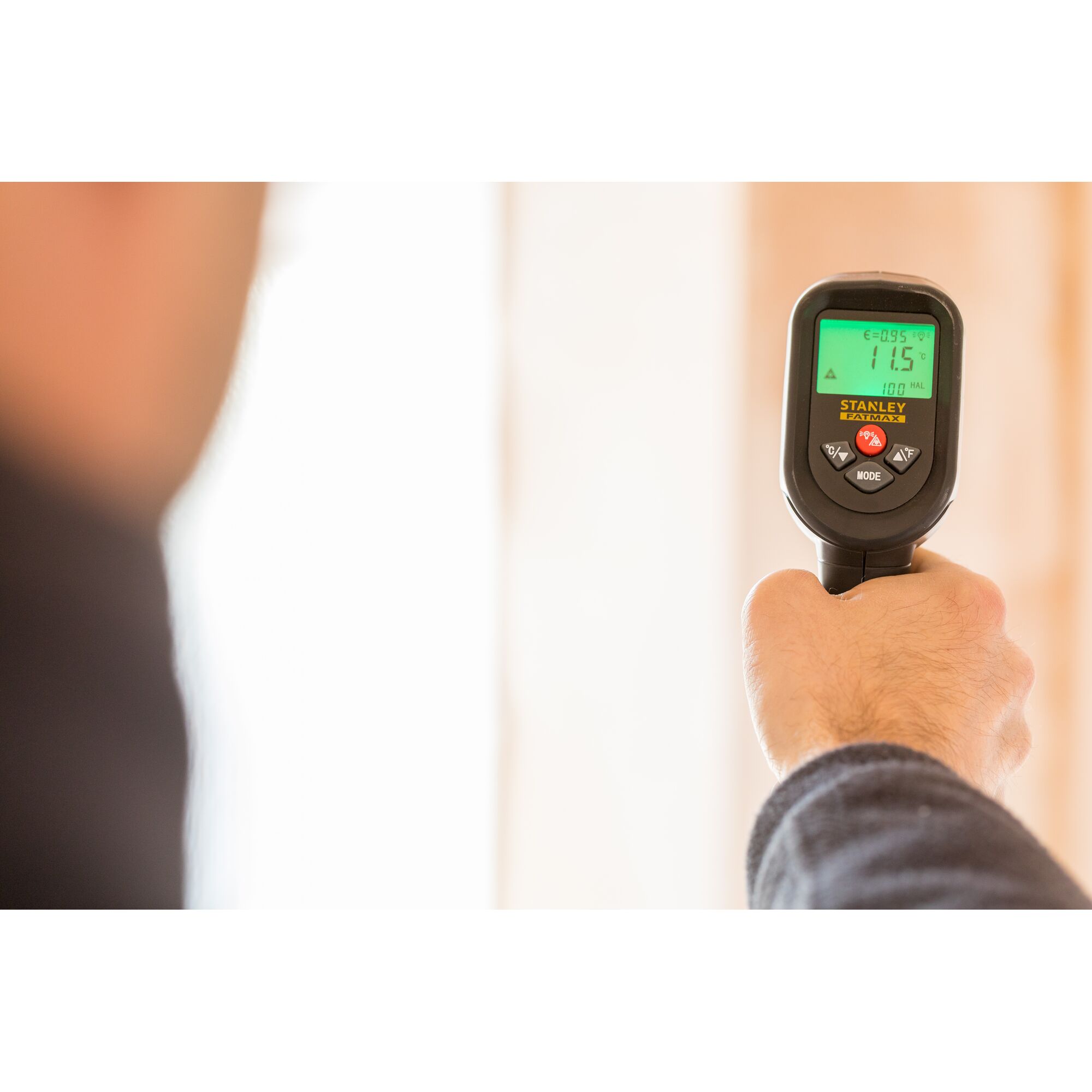 Termometer inframerah