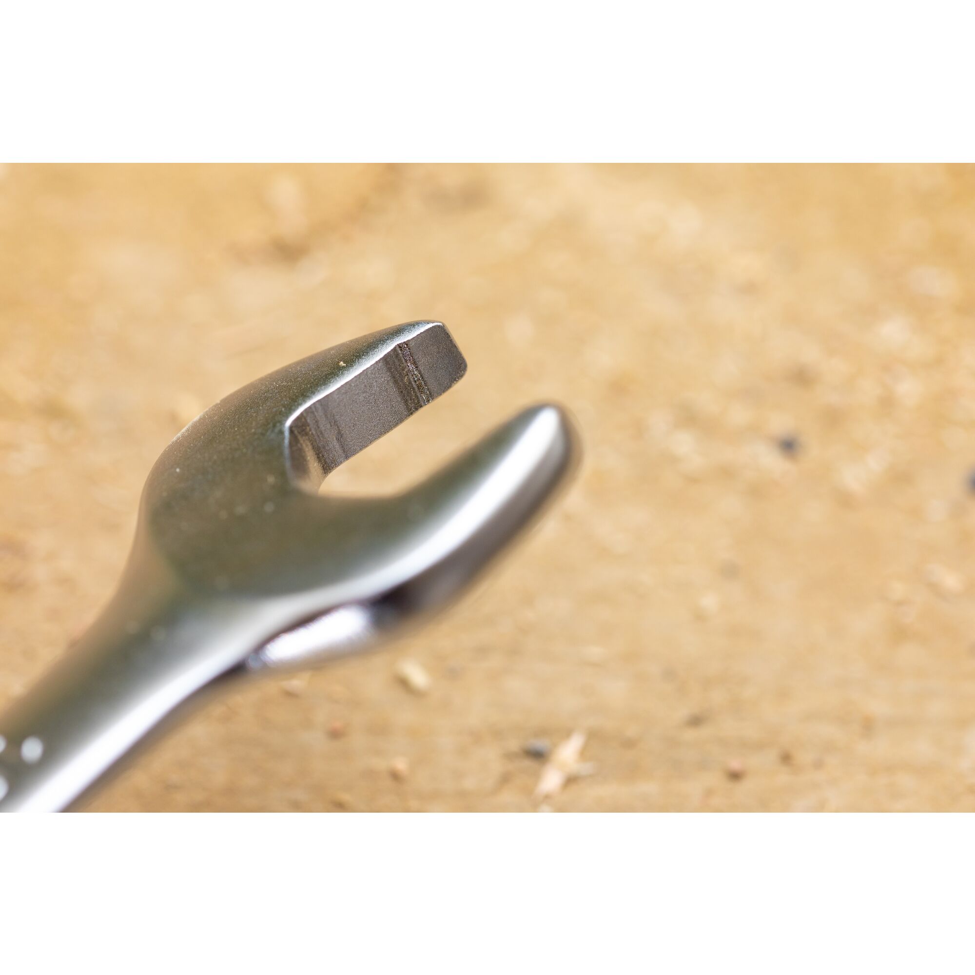 Kunci Pas Ratcheting Reversibel Anti Selip 16mm