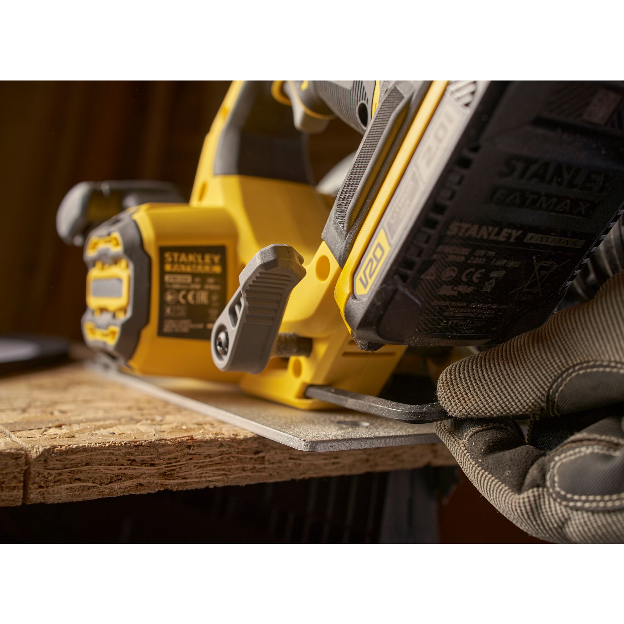 Unit Saja - 20V BRUSHLESS CIRCULAR SAW 190mm