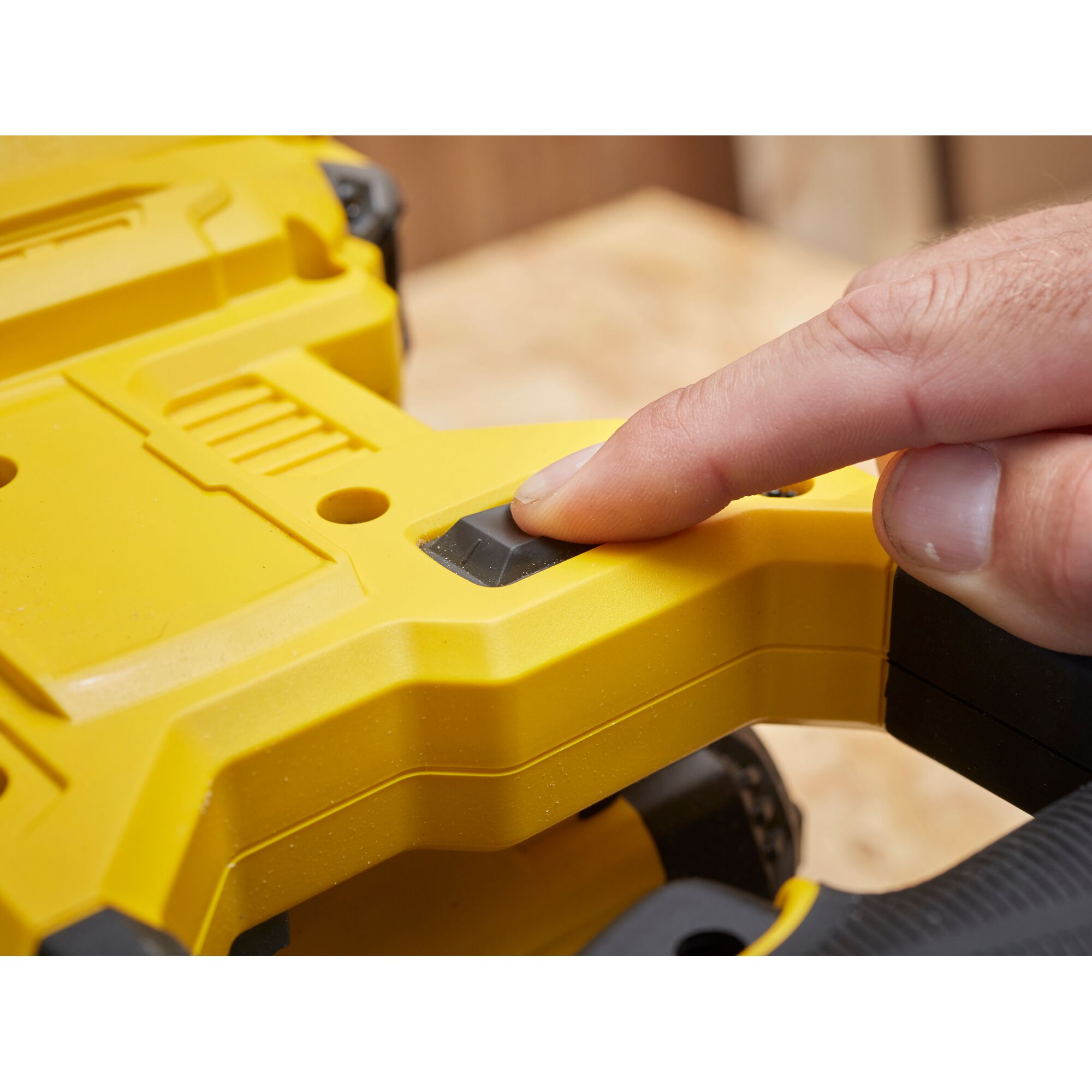 Miter Saw 20V Unit Saja