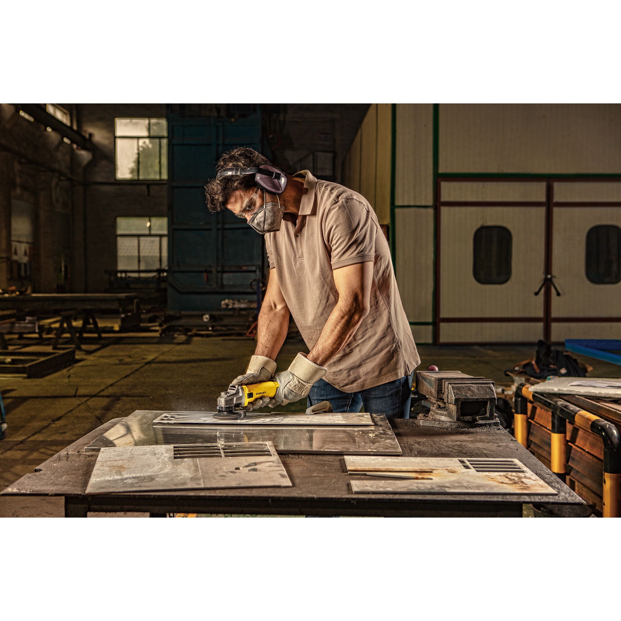 Gerinda SLIM 620W 100mm