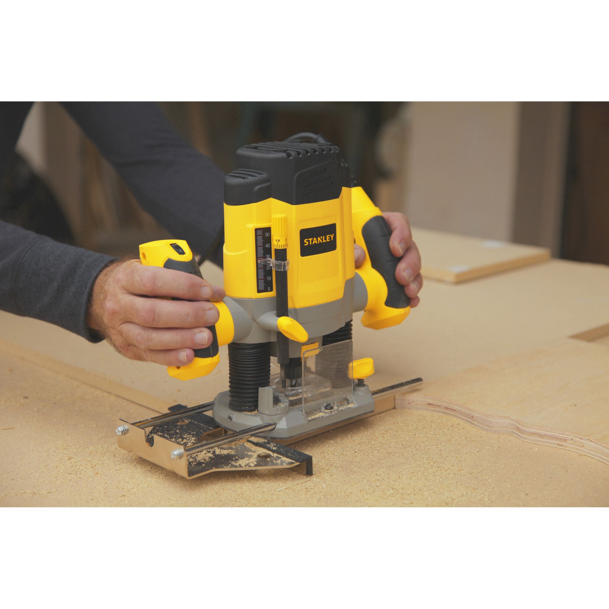 Router Kecepatan Variabel speed 1200W 8mm