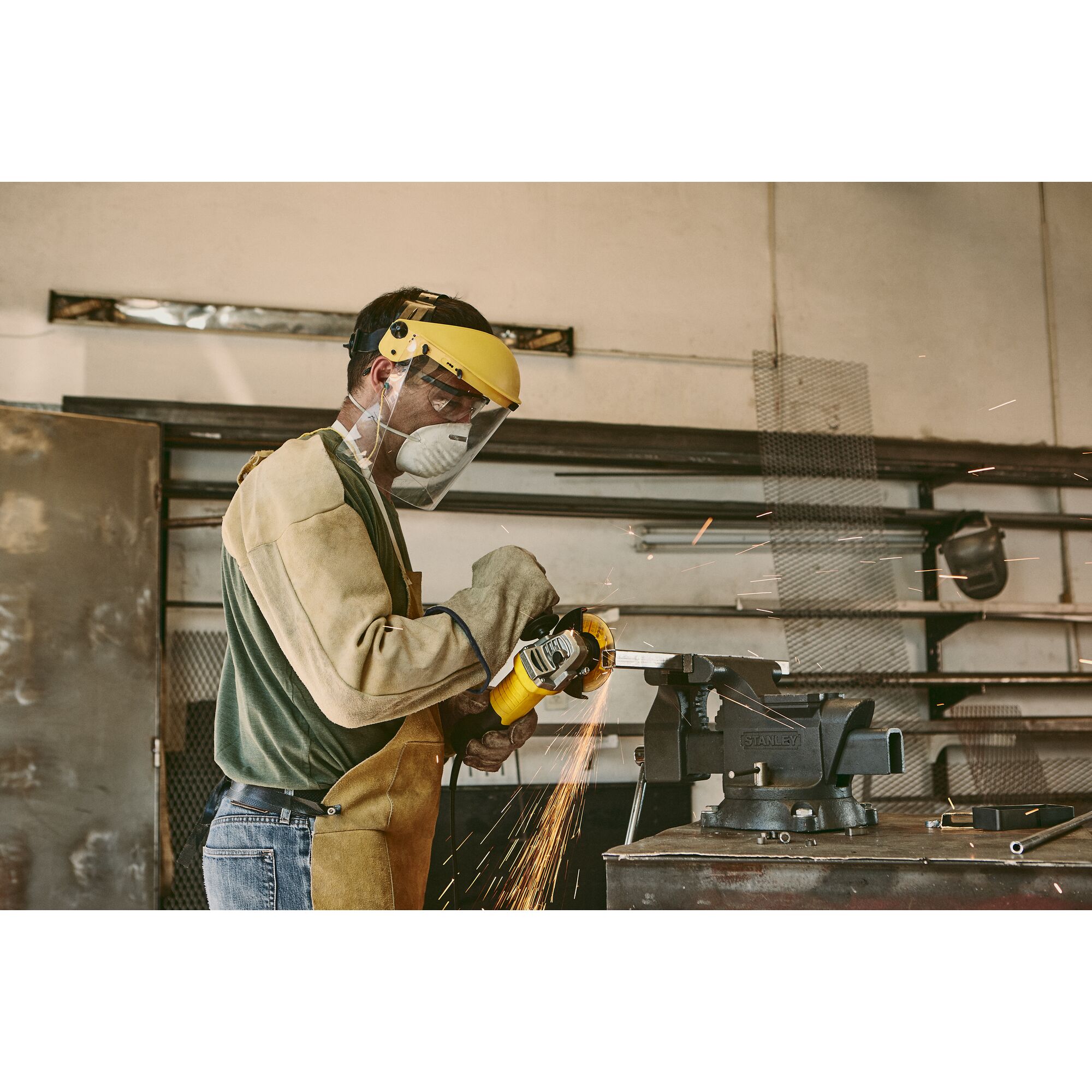 Gerinda Kecil 900W 115mm