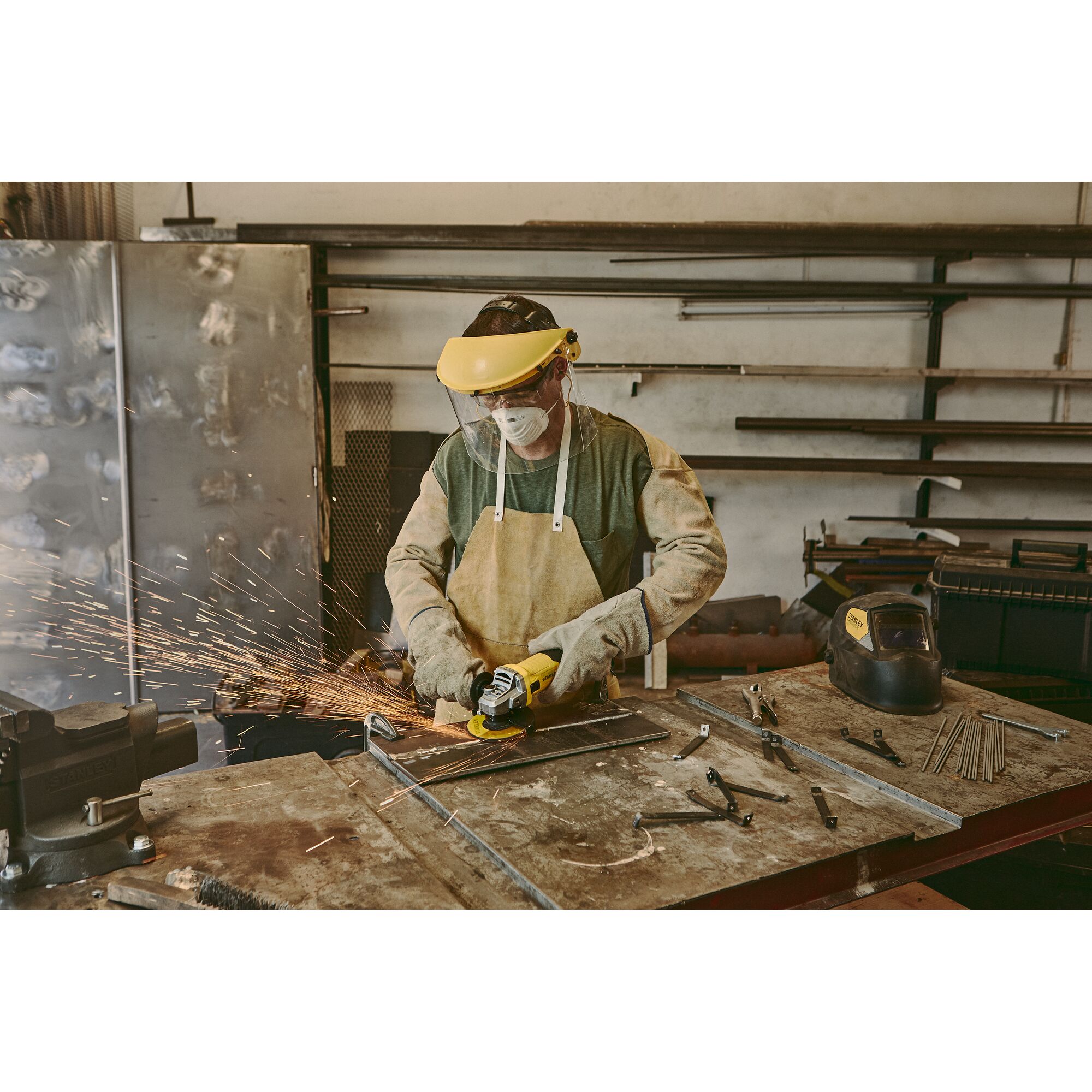 Gerinda Kecil 900W 115mm