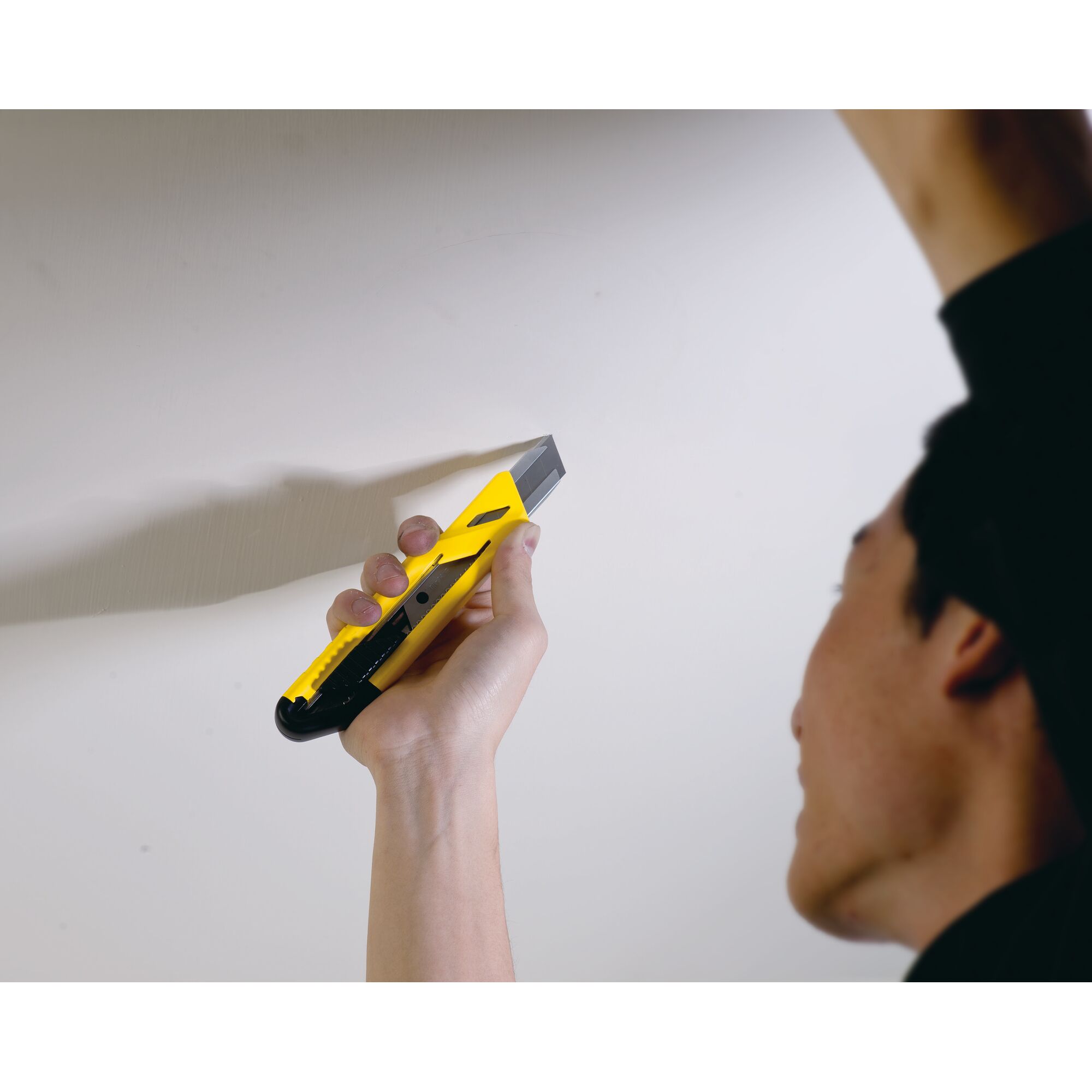 Pisau Snap Off Kunci Otomatis Abs 18mm