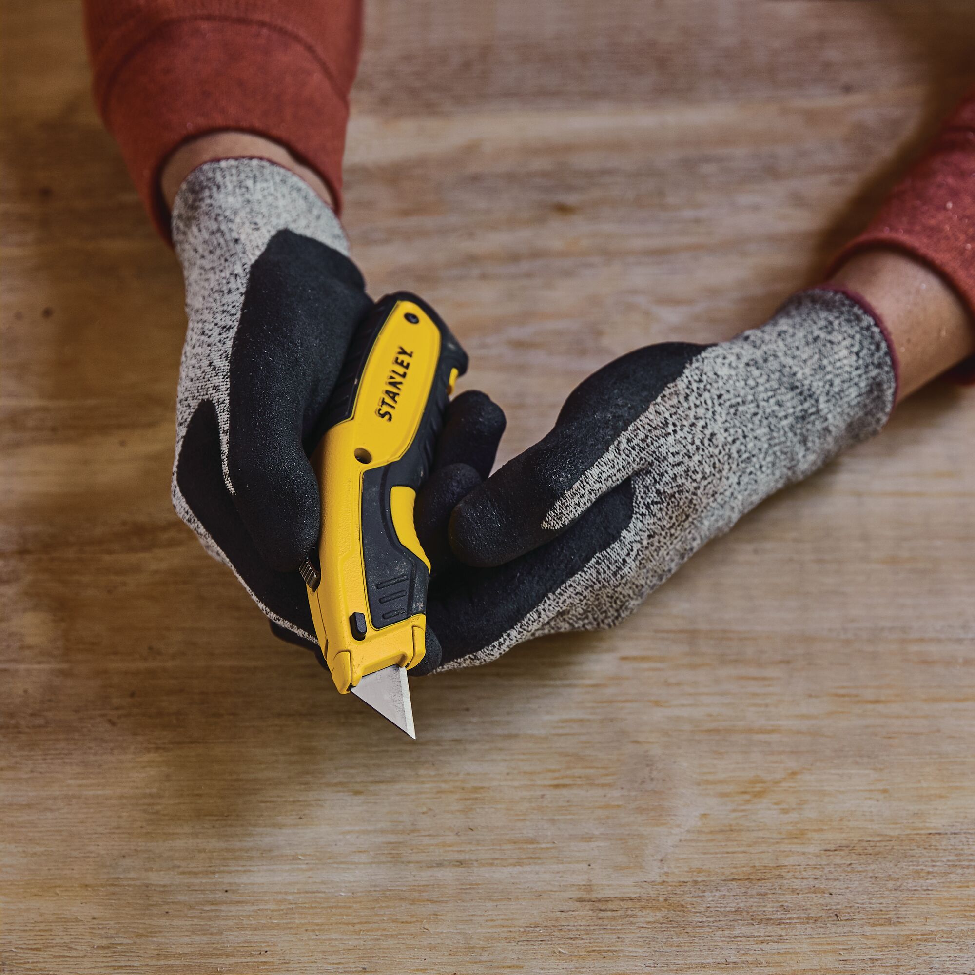 Pisau Utilitas Pisau Premium yang Dapat Ditarik