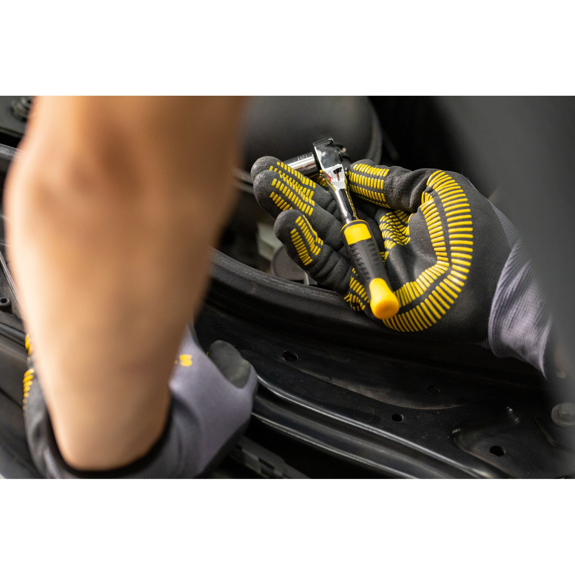 Set Soket Kompak 1/4 ", 37 Buah.