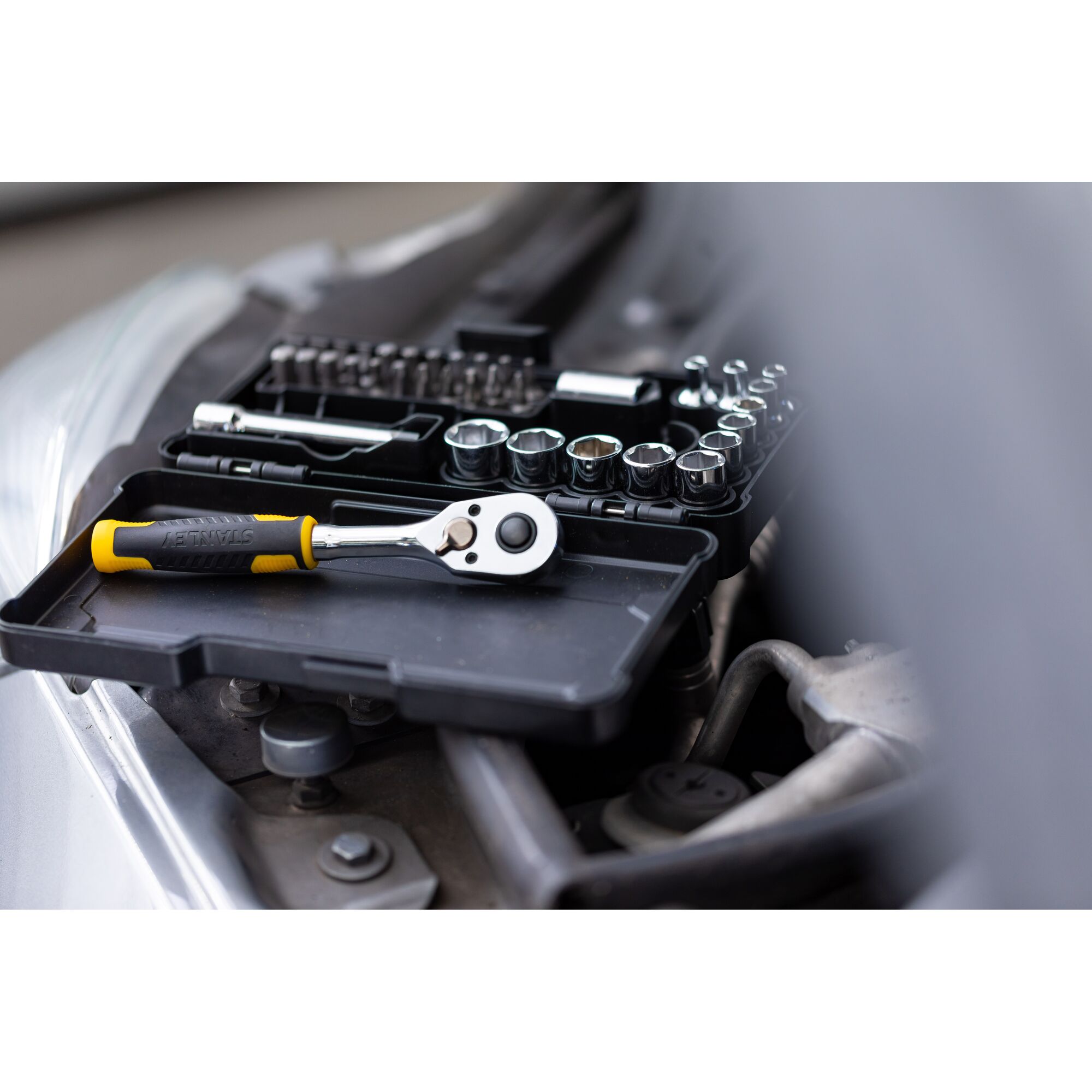 Set Soket Kompak 1/4 ", 37 Buah.